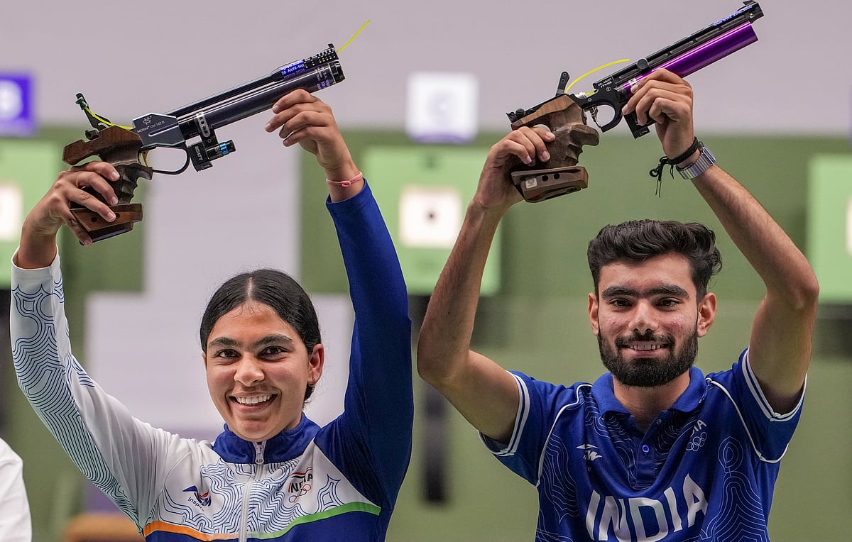 Suruchi Singh & Kamaljeet Asian Games Gold 10m Air Pistol Mixed Team